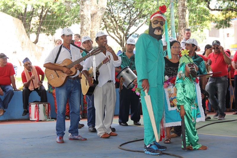 Sarandi mantêm a tradição do Reisado